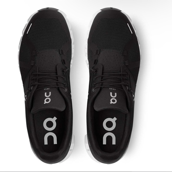 On Cloud 5 Black White Running Sneakers Womens Size 5 - Picture 4 of 9